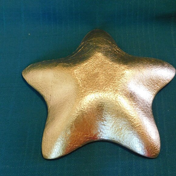 Vintage Gold Tone Star-Shaped Glass Dish – Glossy Textured Finish VGU - Picture 4 of 4